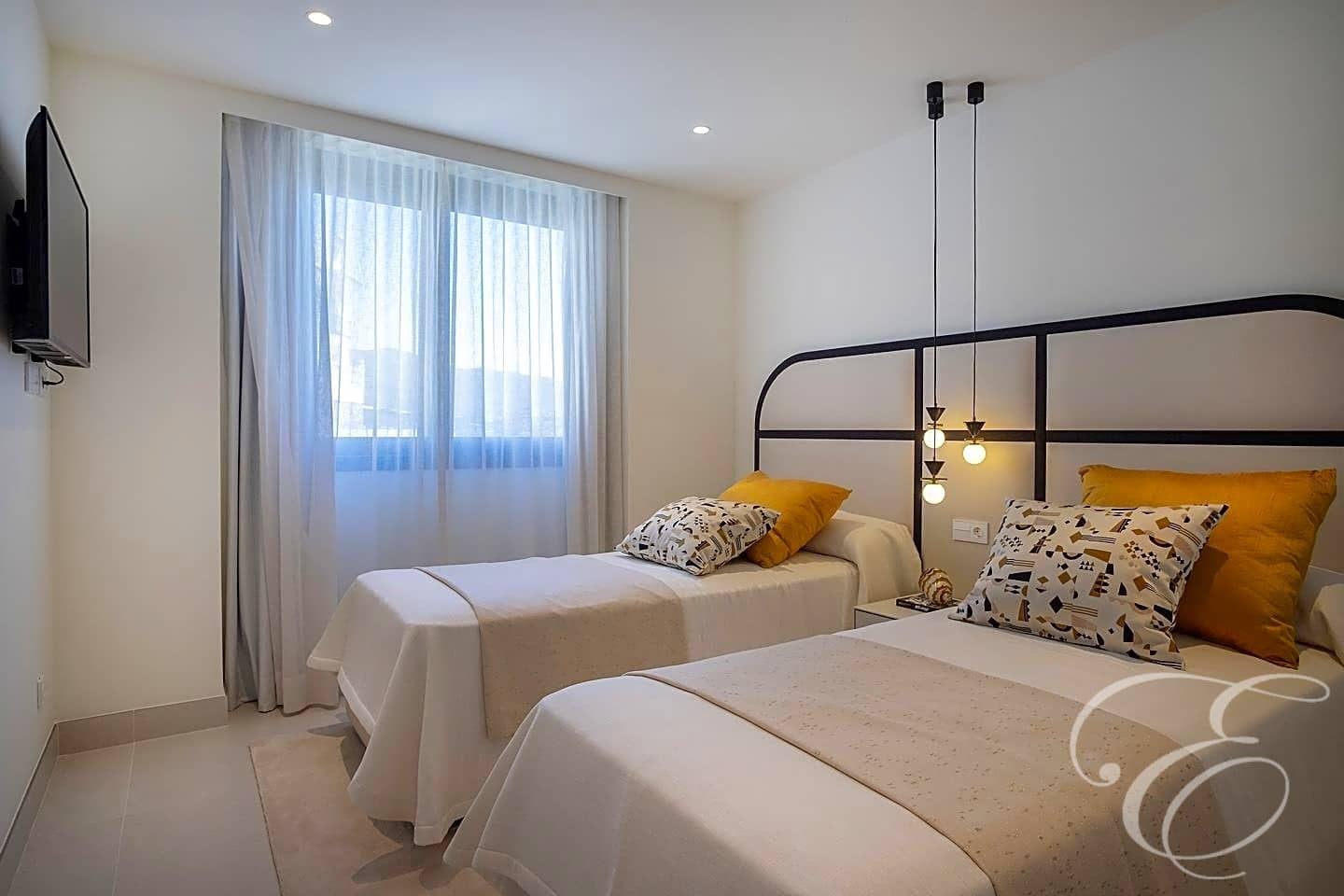 4 Zimmer Villa zu verkaufen in Almunecar mit Pool Garage - 1.350.000 € (Ref: 8163277)