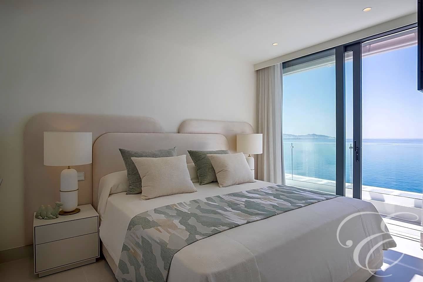 4 Zimmer Villa zu verkaufen in Almunecar mit Pool Garage - 1.350.000 € (Ref: 8163277)