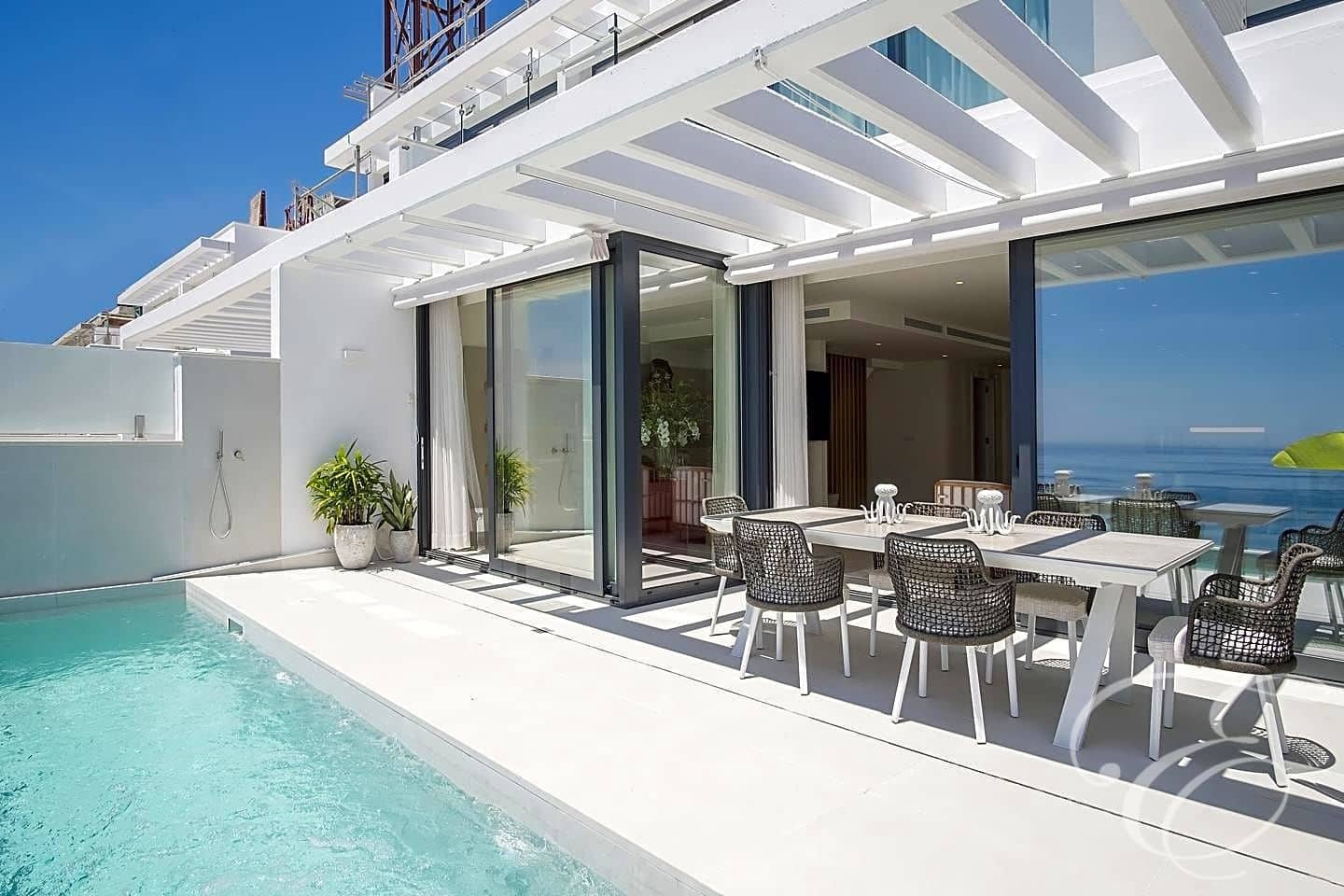 4 Zimmer Villa zu verkaufen in Almunecar mit Pool Garage - 1.350.000 € (Ref: 8163277)