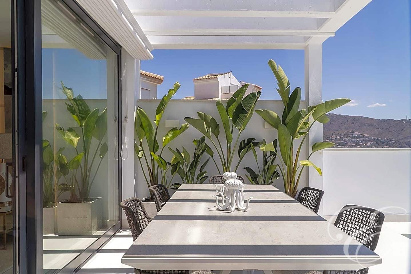 4 Zimmer Villa zu verkaufen in Almunecar mit Pool Garage - 1.350.000 € (Ref: 8163277)