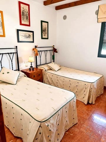 6 chambre Villa/Maison à vendre à Viñuela avec piscine garage - 835 000 € (Ref: 8173715)