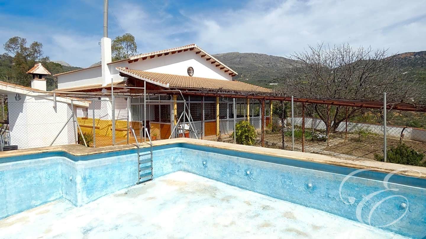 4 soverom Finca/Herregård til salgs i Periana med svømmebasseng garasje - € 480 000 (Ref: 8185196)