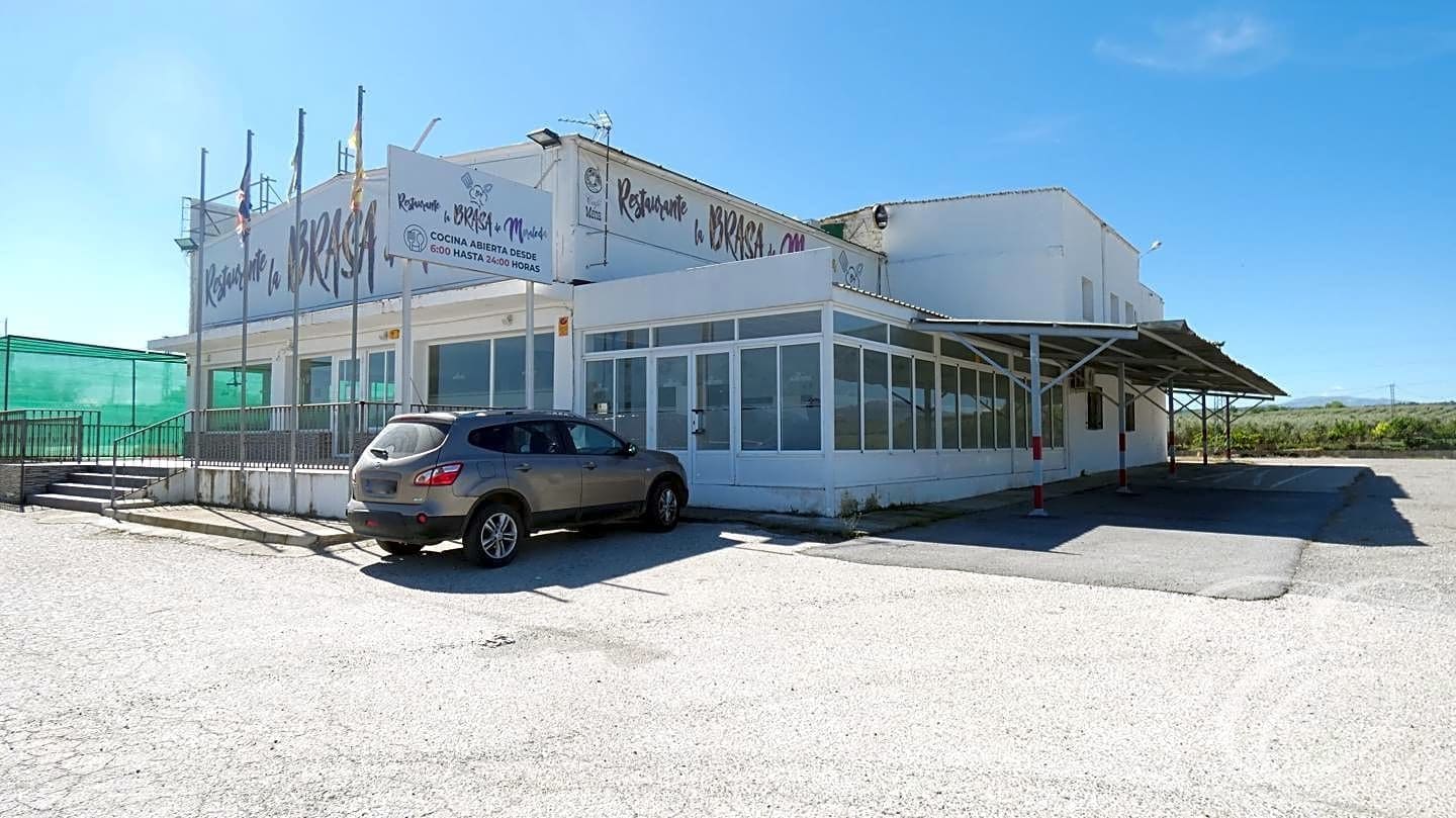 4 soveværelse Villa til salg i Moraleda de Zafayona med garage - € 930.000 (Ref: 8264227)