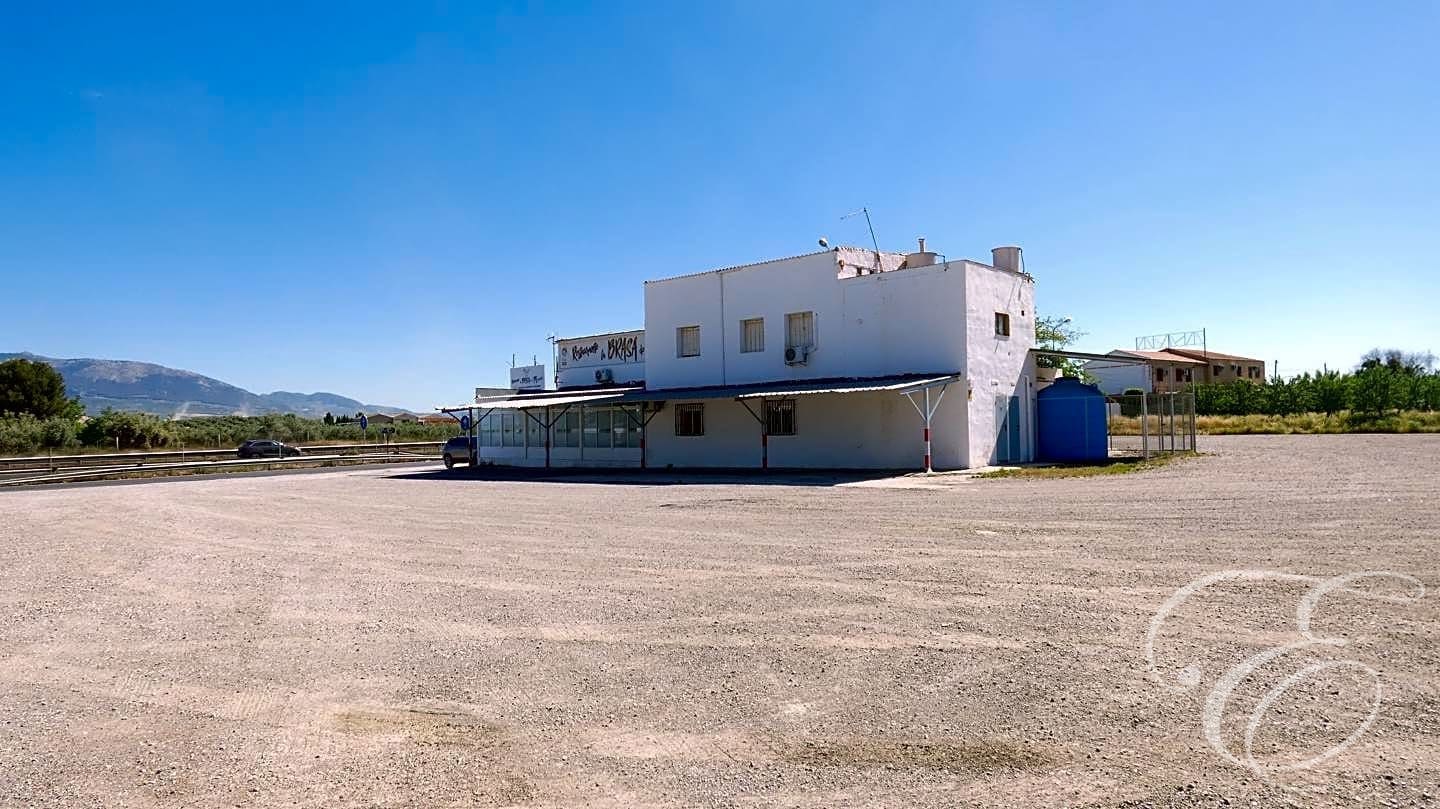 4 soveværelse Villa til salg i Moraleda de Zafayona med garage - € 930.000 (Ref: 8264227)