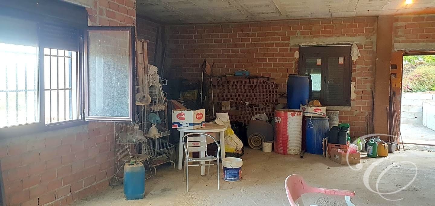 2 soveværelse Finca/Landehus til salg i Benamargosa med garage - € 180.000 (Ref: 8273545)