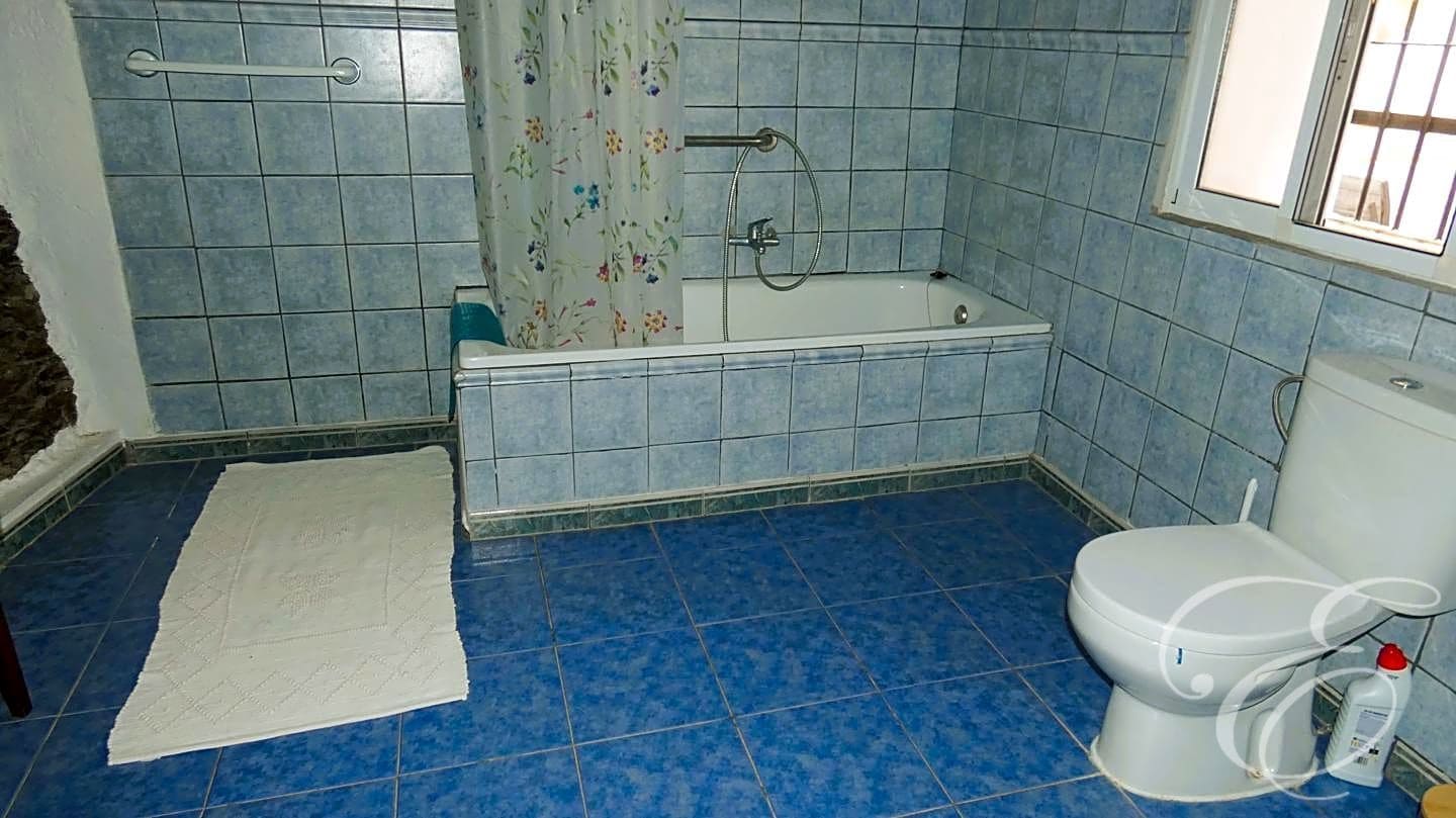 3 soveværelse Villa til salg i Benamargosa med swimmingpool garage - € 225.000 (Ref: 8312003)