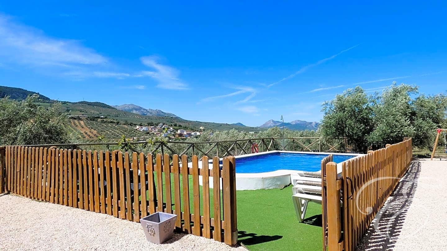 7 quarto Quinta/Casa Rural para venda em Villanueva del Trabuco com piscina garagem - 498 000 € (Ref: 8325064)