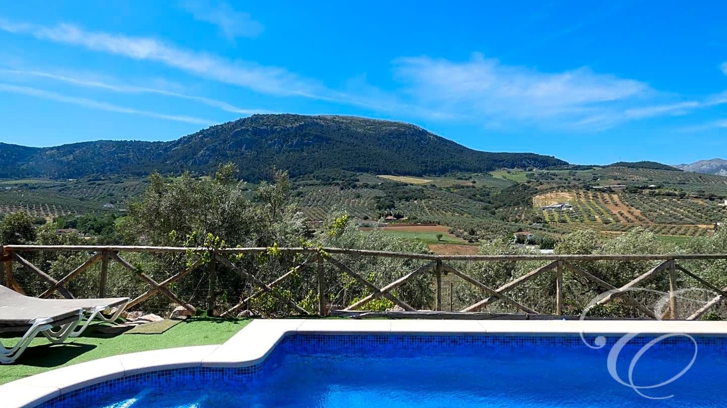 7 quarto Quinta/Casa Rural para venda em Villanueva del Trabuco com piscina garagem - 498 000 € (Ref: 8325064)