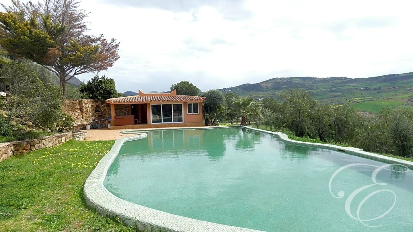 6 slaapkamer Finca/Landhuis te koop in Villanueva de la Concepcion met zwembad - € 880.000 (Ref: 8329324)
