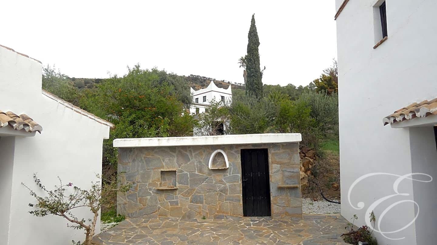 6 slaapkamer Finca/Landhuis te koop in Villanueva de la Concepcion met zwembad - € 880.000 (Ref: 8329324)