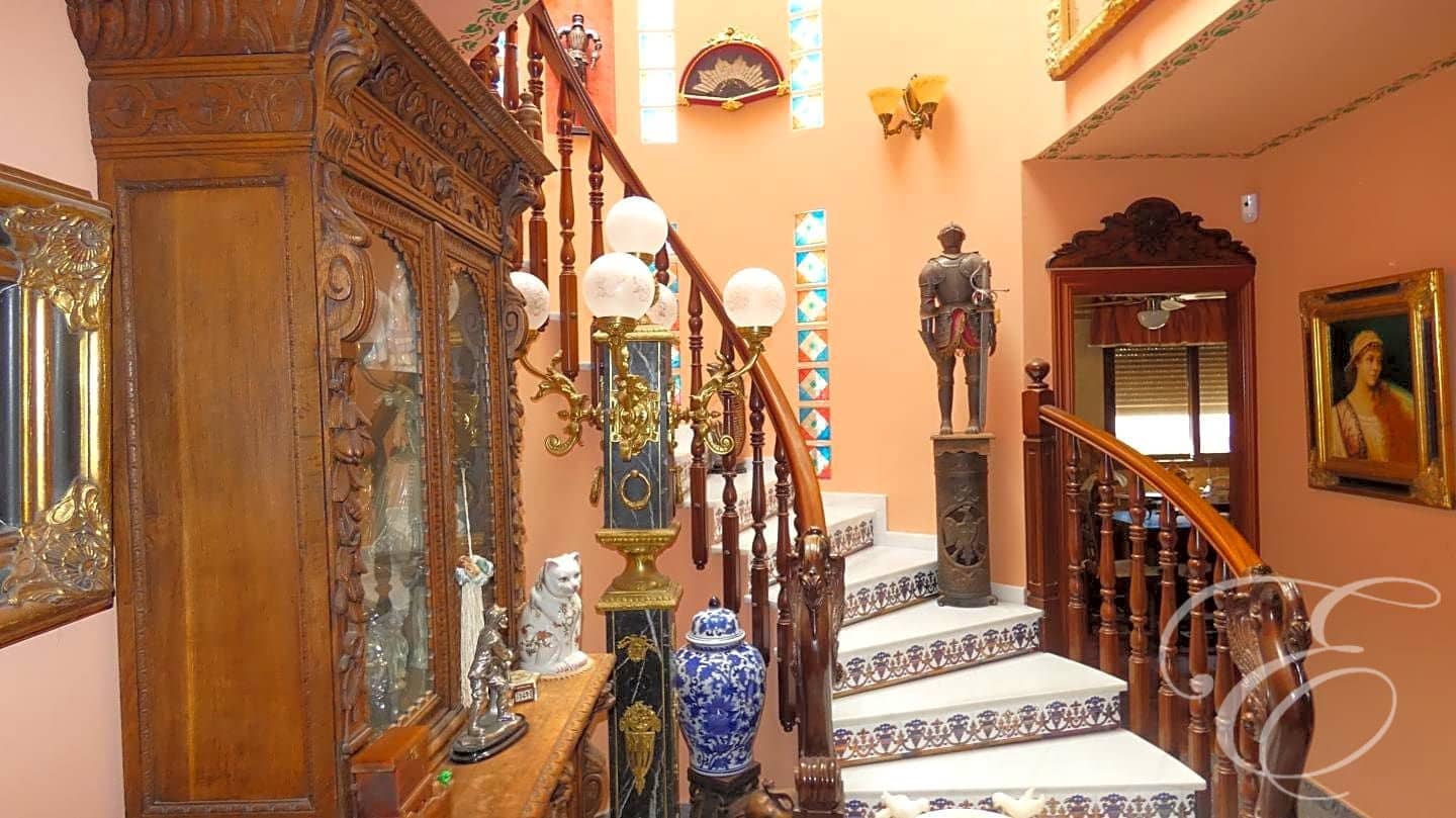 5 slaapkamer Villa te koop in Motril met zwembad garage - € 999.500 (Ref: 8374709)