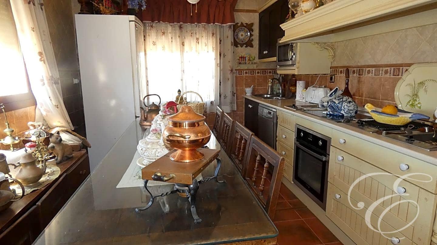 5 slaapkamer Villa te koop in Motril met zwembad garage - € 999.500 (Ref: 8374709)