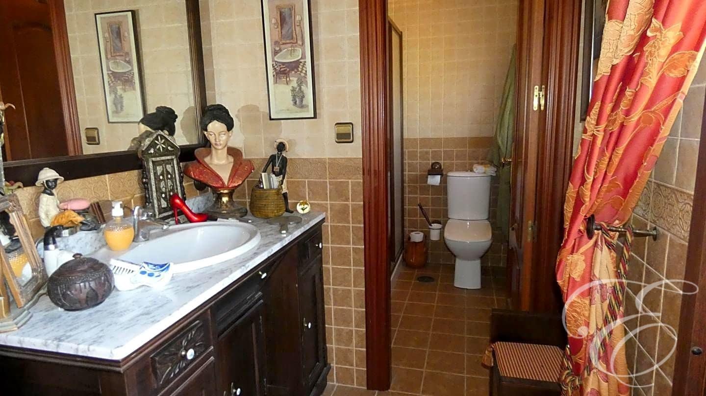 5 slaapkamer Villa te koop in Motril met zwembad garage - € 999.500 (Ref: 8374709)