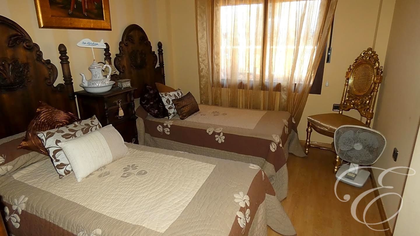 5 slaapkamer Villa te koop in Motril met zwembad garage - € 999.500 (Ref: 8374709)