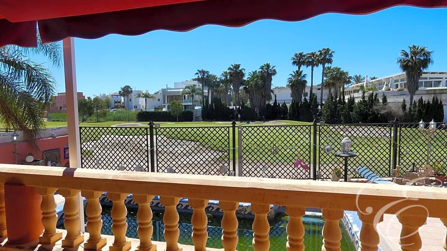 5 slaapkamer Villa te koop in Motril met zwembad garage - € 999.500 (Ref: 8374709)