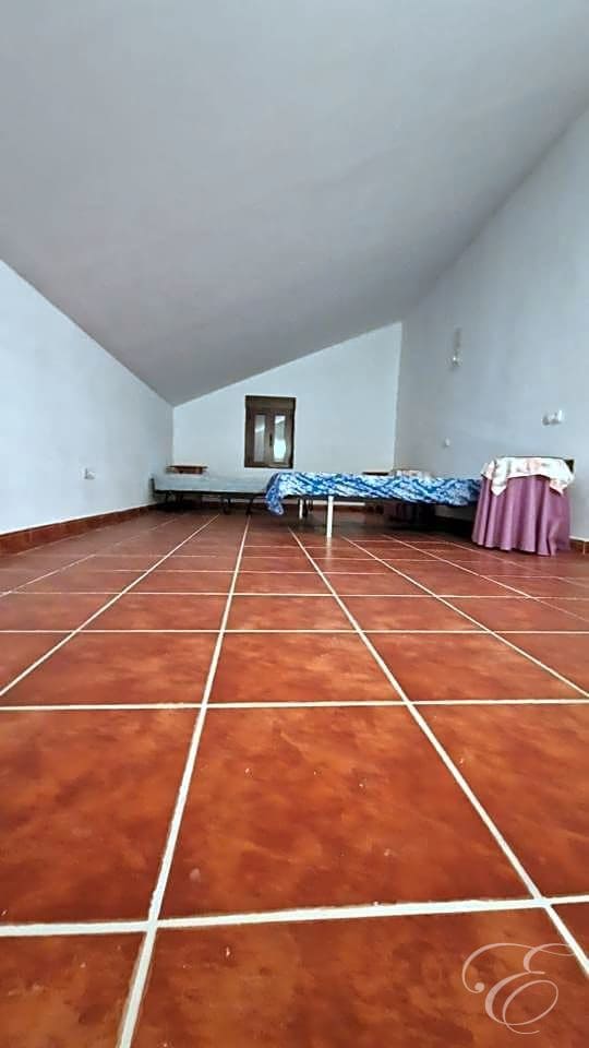 7 soveværelse Finca/Landehus til salg i Comares - € 425.000 (Ref: 8425523)