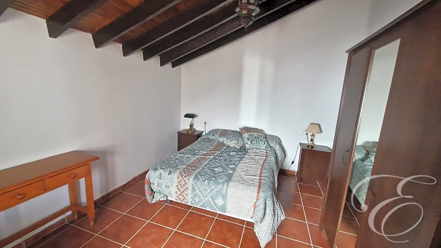 7 soveværelse Finca/Landehus til salg i Comares - € 425.000 (Ref: 8425523)