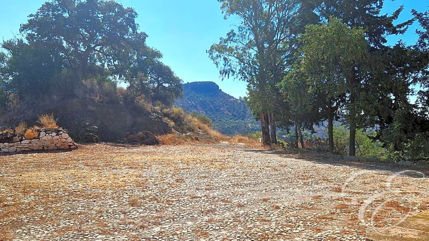 7 soveværelse Finca/Landehus til salg i Comares - € 425.000 (Ref: 8425523)