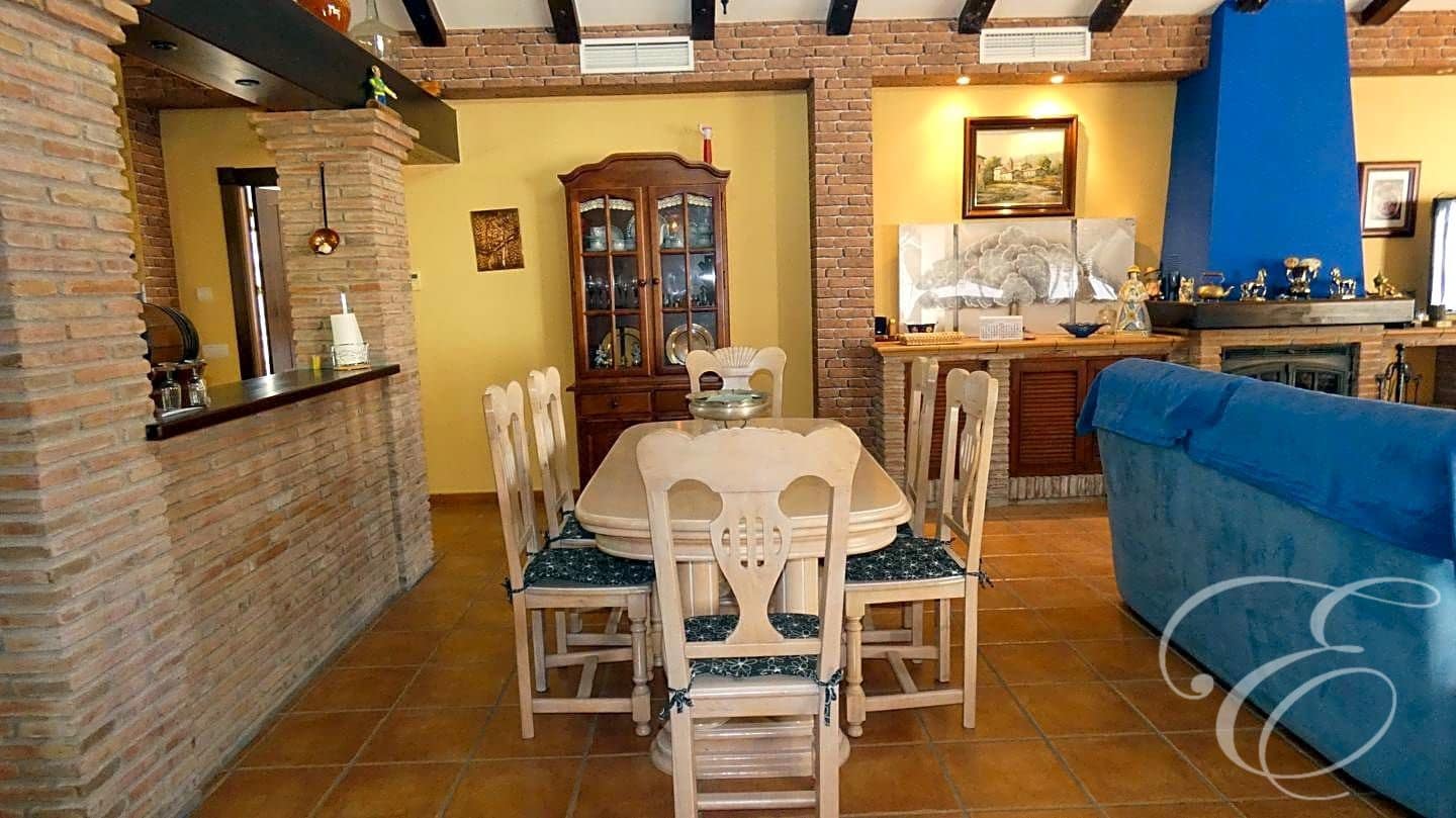 3 quarto Quinta/Casa Rural para venda em Almogia com piscina garagem - 720 000 € (Ref: 8433524)