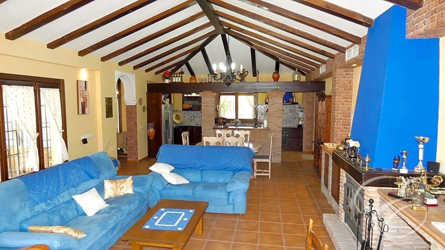 3 quarto Quinta/Casa Rural para venda em Almogia com piscina garagem - 720 000 € (Ref: 8433524)