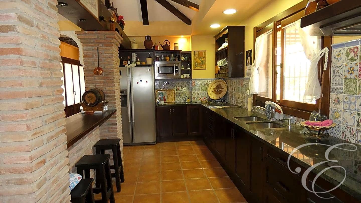 3 quarto Quinta/Casa Rural para venda em Almogia com piscina garagem - 720 000 € (Ref: 8433524)
