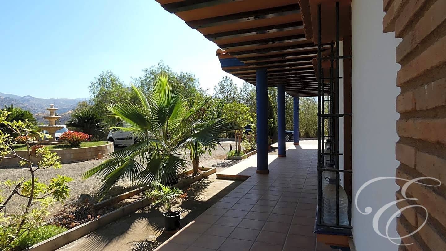 3 quarto Quinta/Casa Rural para venda em Almogia com piscina garagem - 720 000 € (Ref: 8433524)