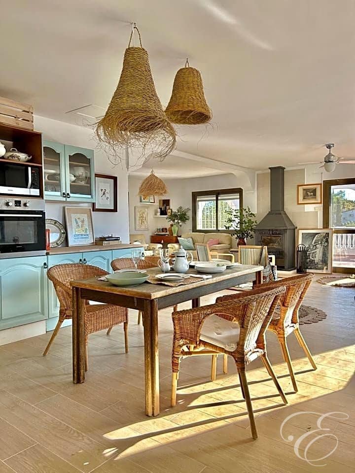 4 slaapkamer Villa te koop in Canillas de Aceituno met zwembad garage - € 449.000 (Ref: 8439623)