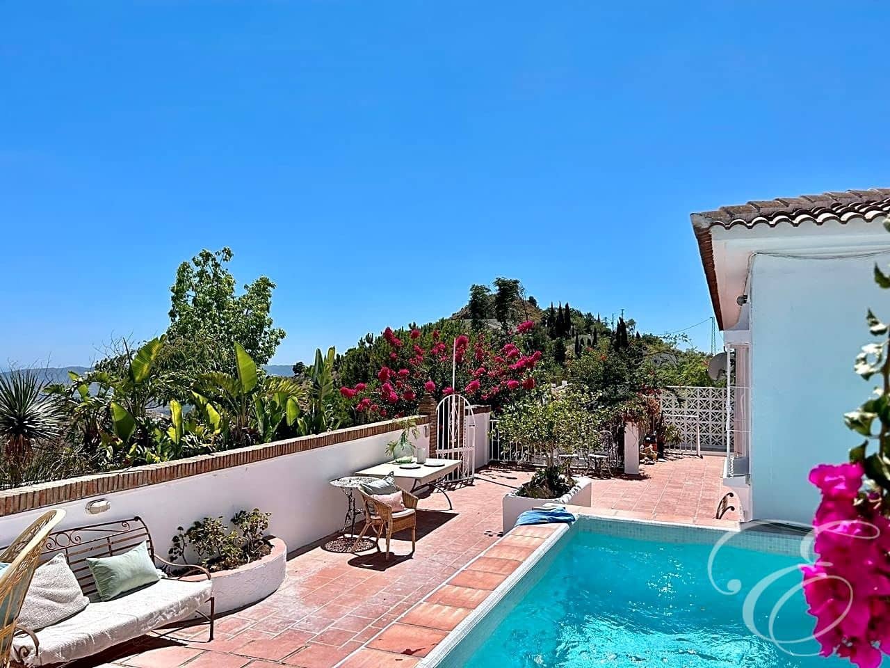 4 slaapkamer Villa te koop in Canillas de Aceituno met zwembad garage - € 449.000 (Ref: 8439623)