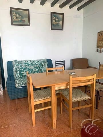 4 sovrum Villa till salu i Alfarnate - 75 000 € (Ref: 8458893)