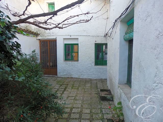 4 sovrum Villa till salu i Alfarnate - 75 000 € (Ref: 8458893)