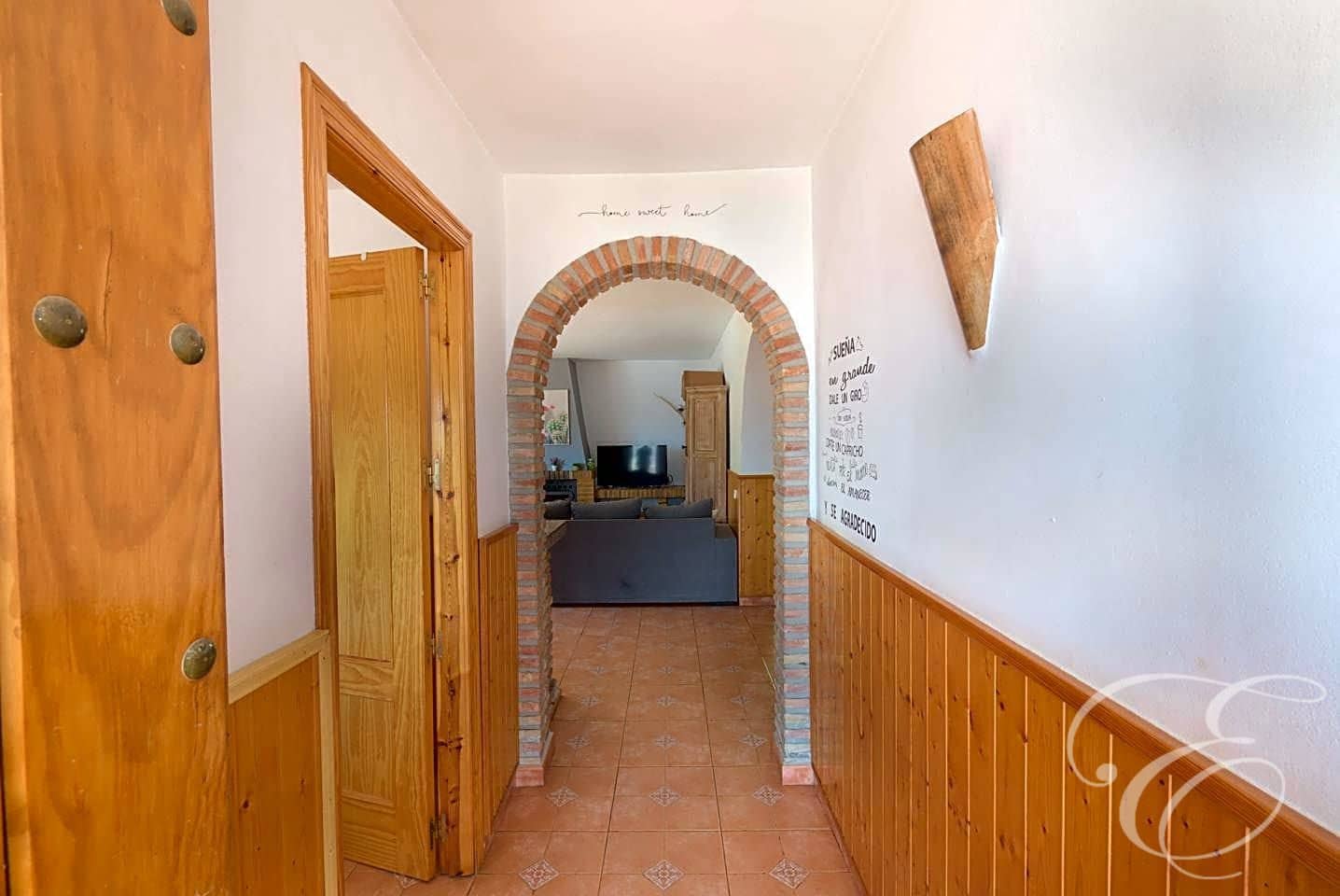 3 sypialnia Finka/Dom wiejski na sprzedaż w Sayalonga z basenem garażem - 365 000 € (Ref: 8486861)