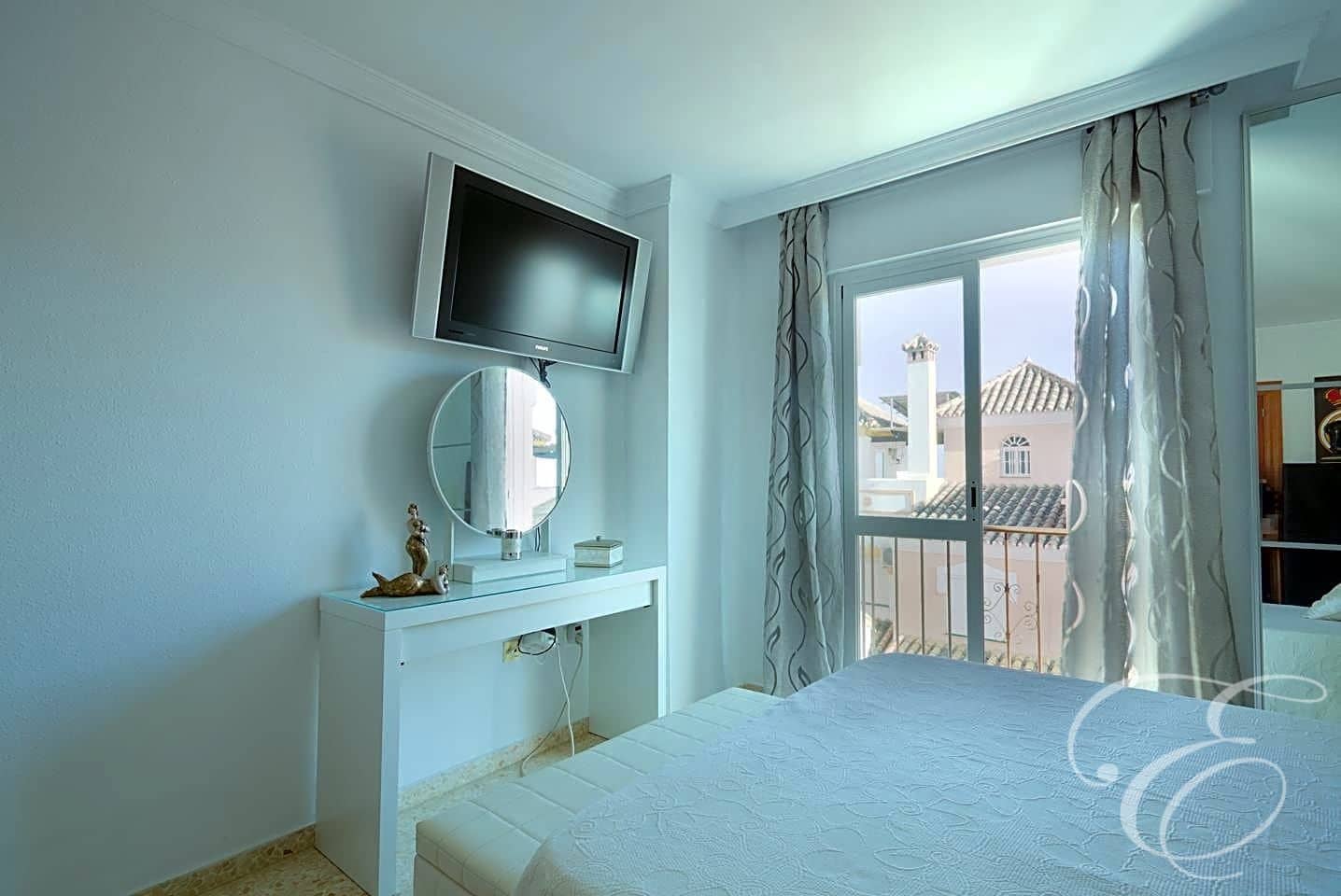 3 chambre Villa/Maison à vendre à Torre del Mar avec piscine garage - 410 000 € (Ref: 8488287)