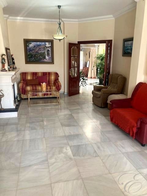 4 chambre Villa/Maison à vendre à Nerja - 2 300 000 € (Ref: 8530790)