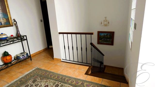 4 sovrum Villa till salu i Alfarnate - 175 000 € (Ref: 8555662)