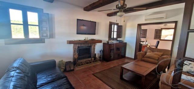 5 sovrum Finca/Hus på landet till salu i Vélez-Málaga med pool - 695 000 € (Ref: 8560439)