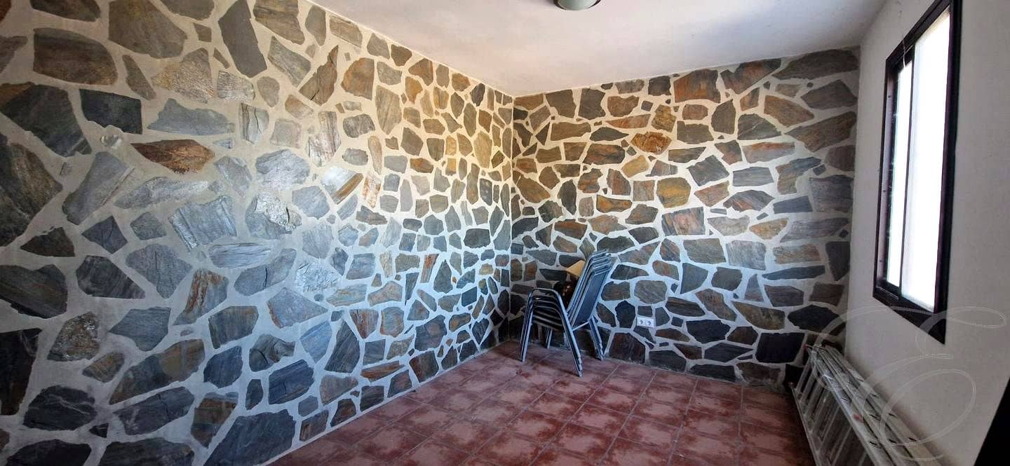 5 soveværelse Finca/Landehus til salg i Velez-Malaga med swimmingpool - € 695.000 (Ref: 8560439)