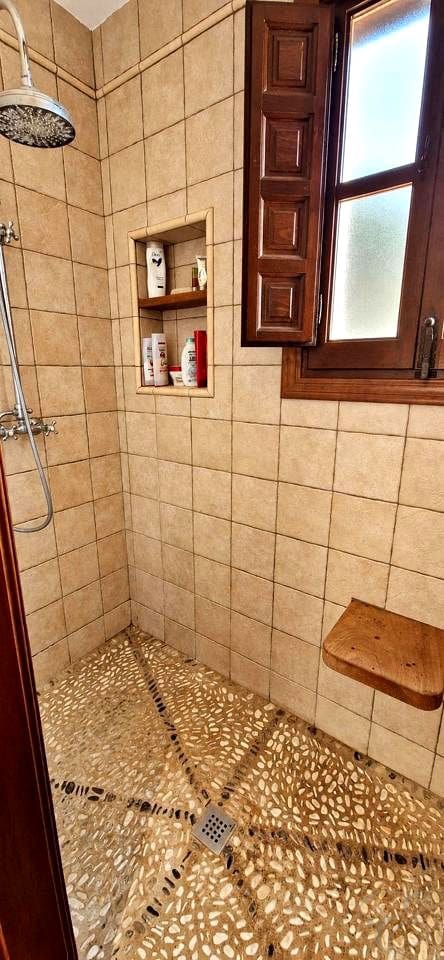 5 sypialnia Finka/Dom wiejski na sprzedaż w Velez-Malaga z basenem garażem - 695 000 € (Ref: 8560439)