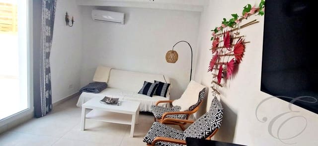 3 slaapkamer Villa te koop in Vélez-Málaga - € 165.000 (Ref: 8596513)