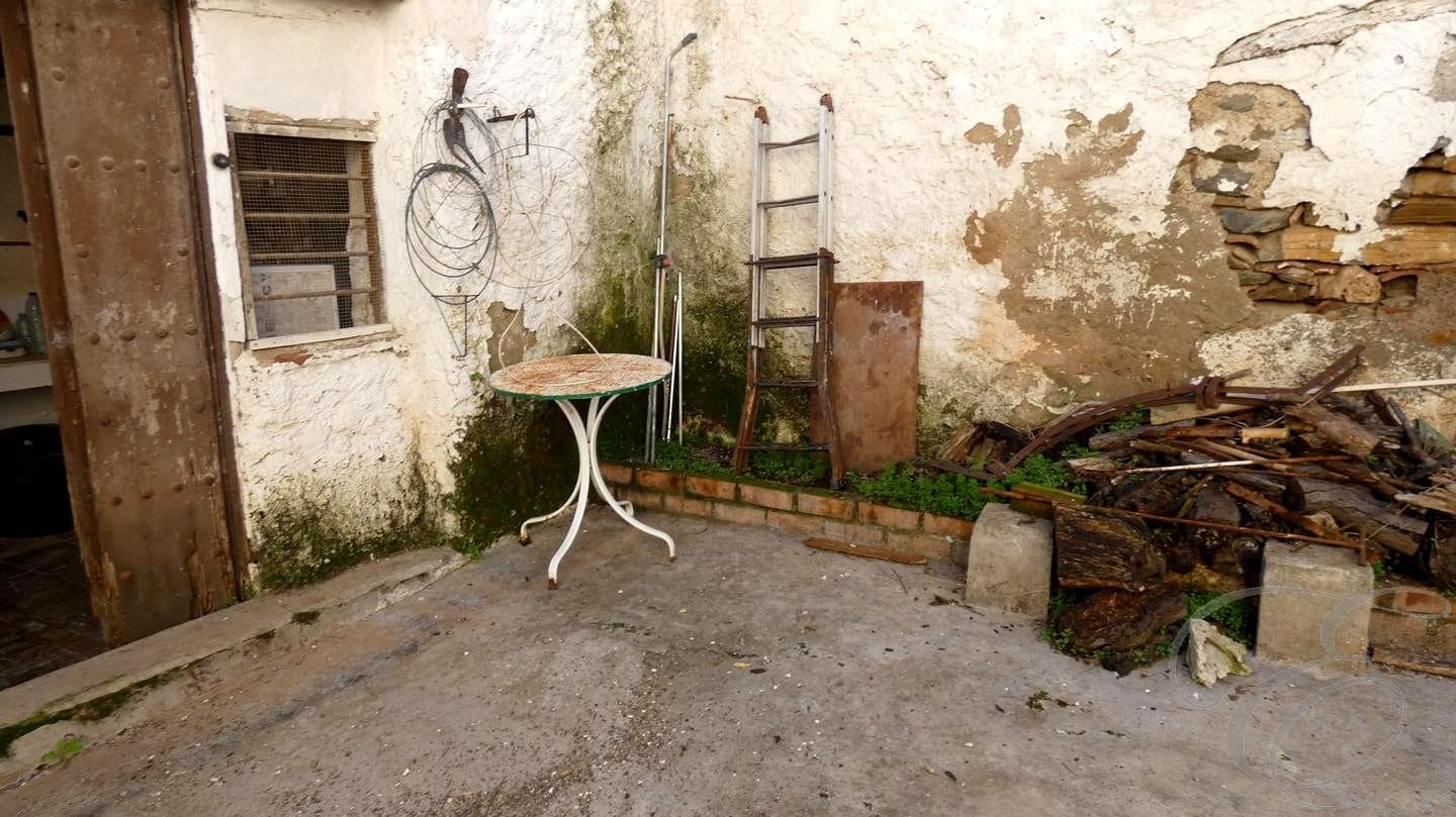 6 soveværelse Villa til salg i Riogordo - € 99.900 (Ref: 8666524)