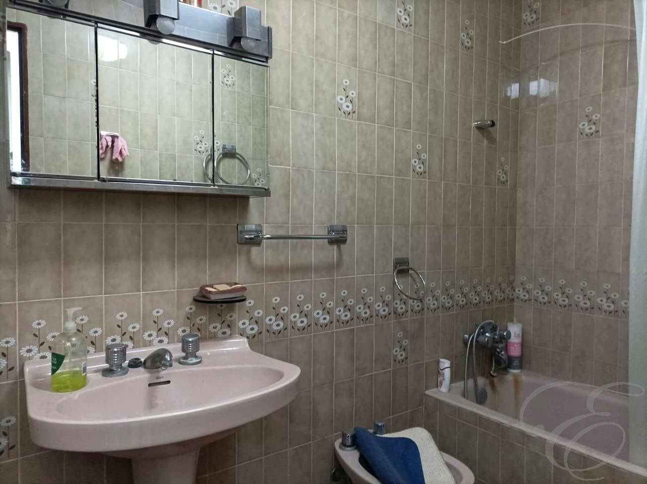 5 soveværelse Villa til salg i Benamargosa - € 99.000 (Ref: 8700104)