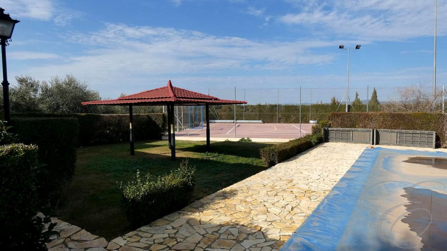 3 soverom Villa til salgs i Moraleda de Zafayona med svømmebasseng garasje - € 585 000 (Ref: 8724789)