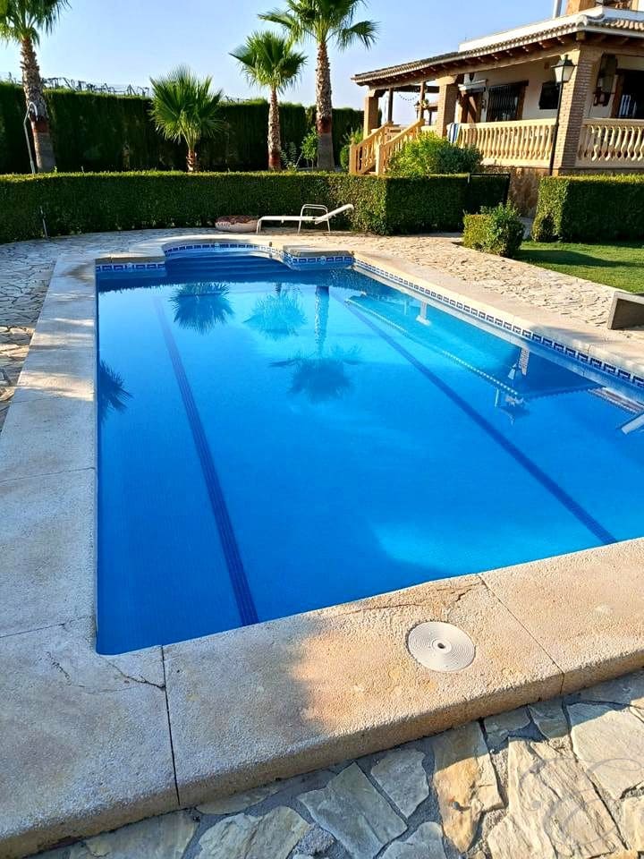 3 soverom Villa til salgs i Moraleda de Zafayona med svømmebasseng garasje - € 585 000 (Ref: 8724789)