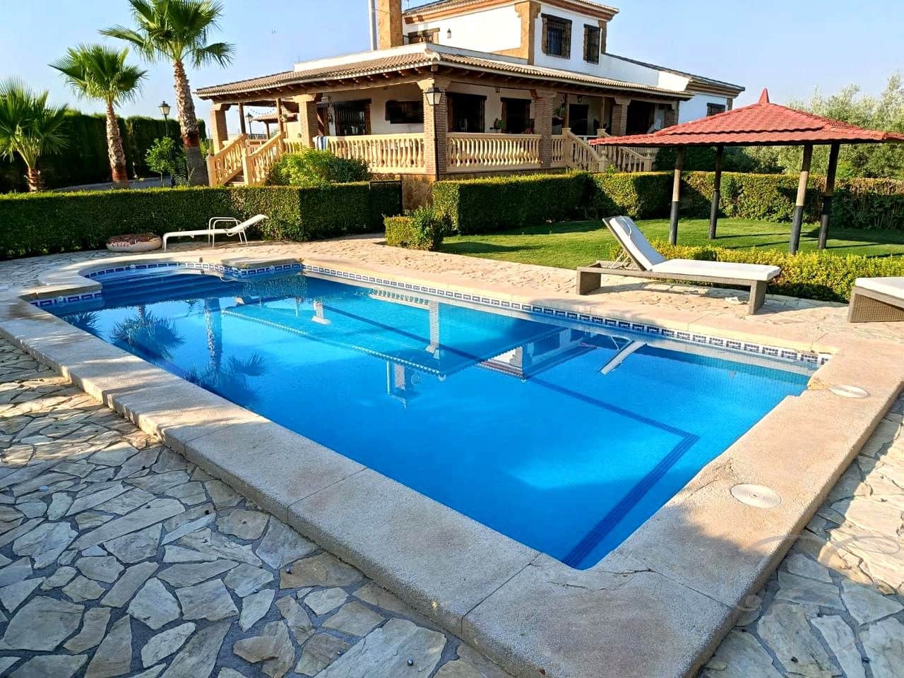 3 soverom Villa til salgs i Moraleda de Zafayona med svømmebasseng garasje - € 585 000 (Ref: 8724789)