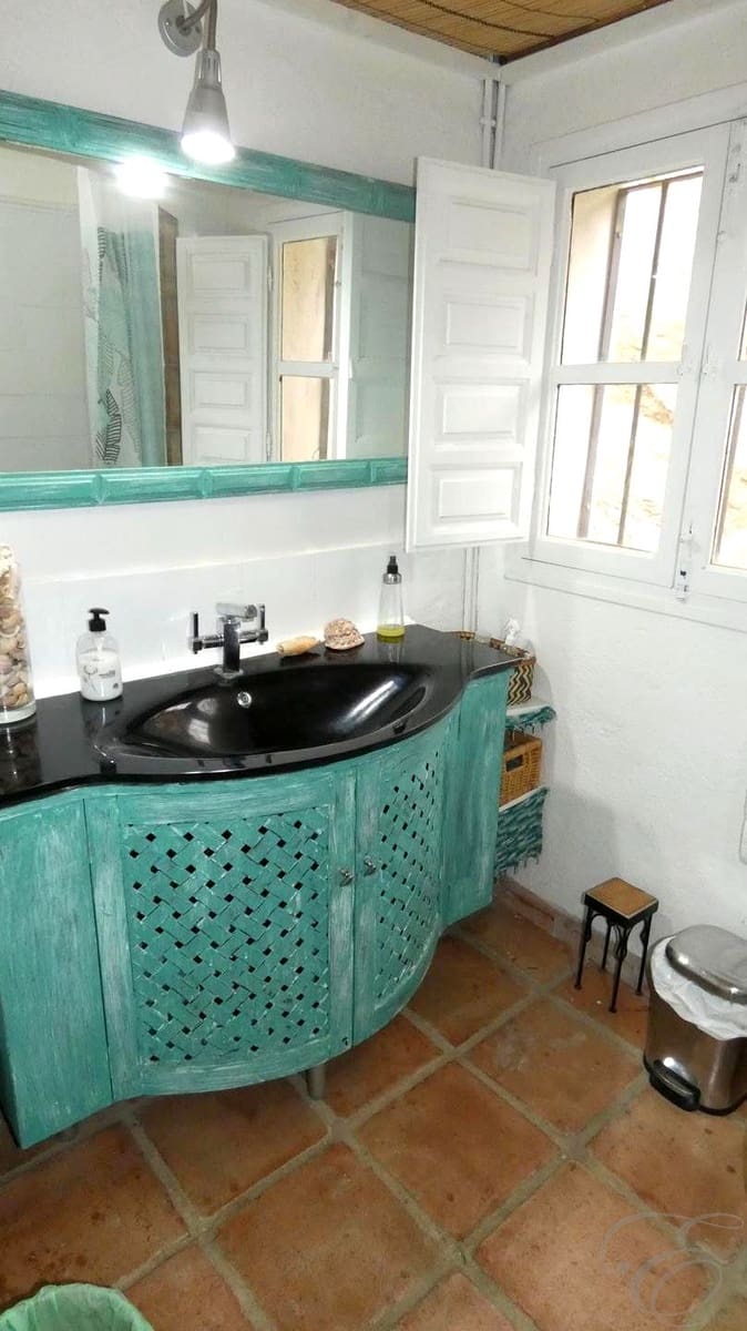 4 sypialnia Finka/Dom wiejski na sprzedaż w Canillas de Aceituno - 265 000 € (Ref: 8769509)