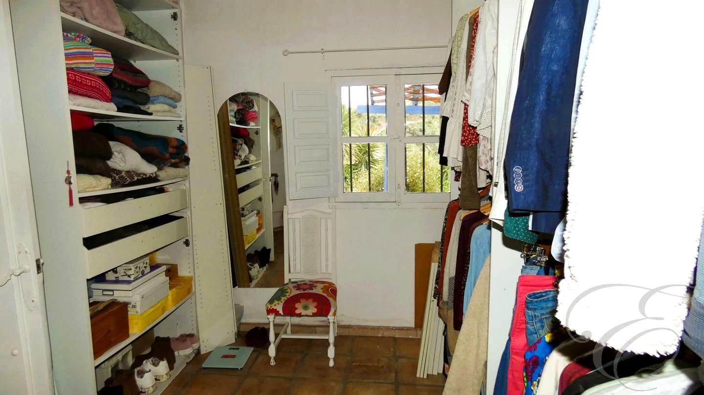 4 sypialnia Finka/Dom wiejski na sprzedaż w Canillas de Aceituno - 265 000 € (Ref: 8769509)