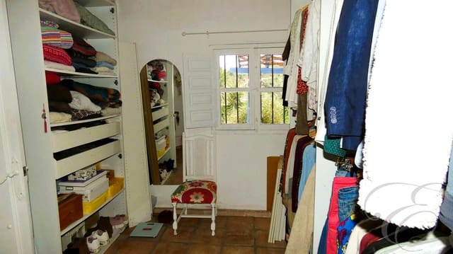 4 slaapkamer Finca/Landhuis te koop in Canillas de Aceituno - € 265.000 (Ref: 8769509)