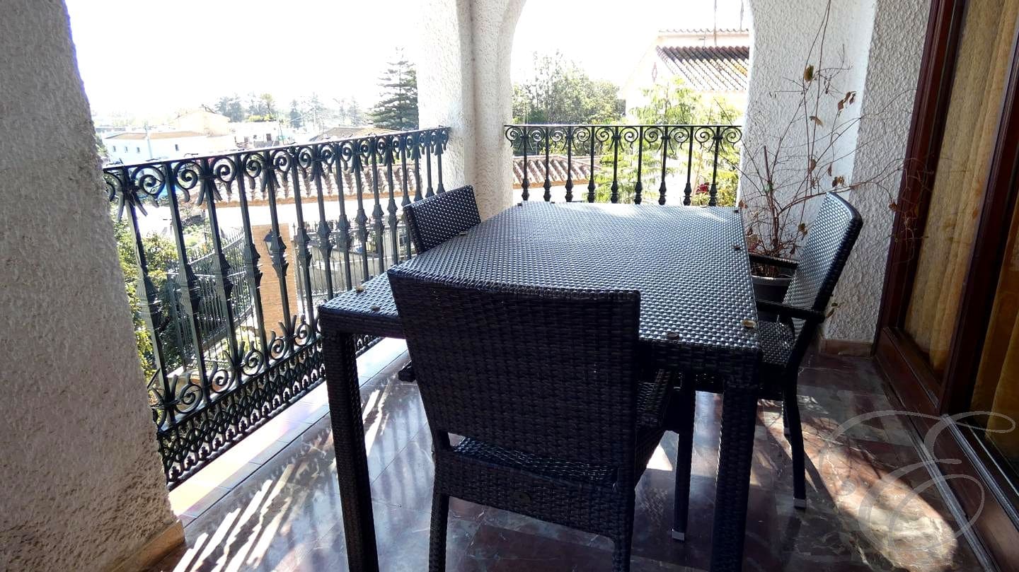 4 soveværelse Villa til salg i Almayate med swimmingpool garage - € 1.300.000 (Ref: 8850164)