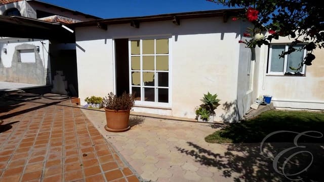 7 chambre Finca/Maison de Campagne à vendre à Almayate, Vélez-Málaga avec piscine garage - 1 599 000 € (Ref: 8852302)