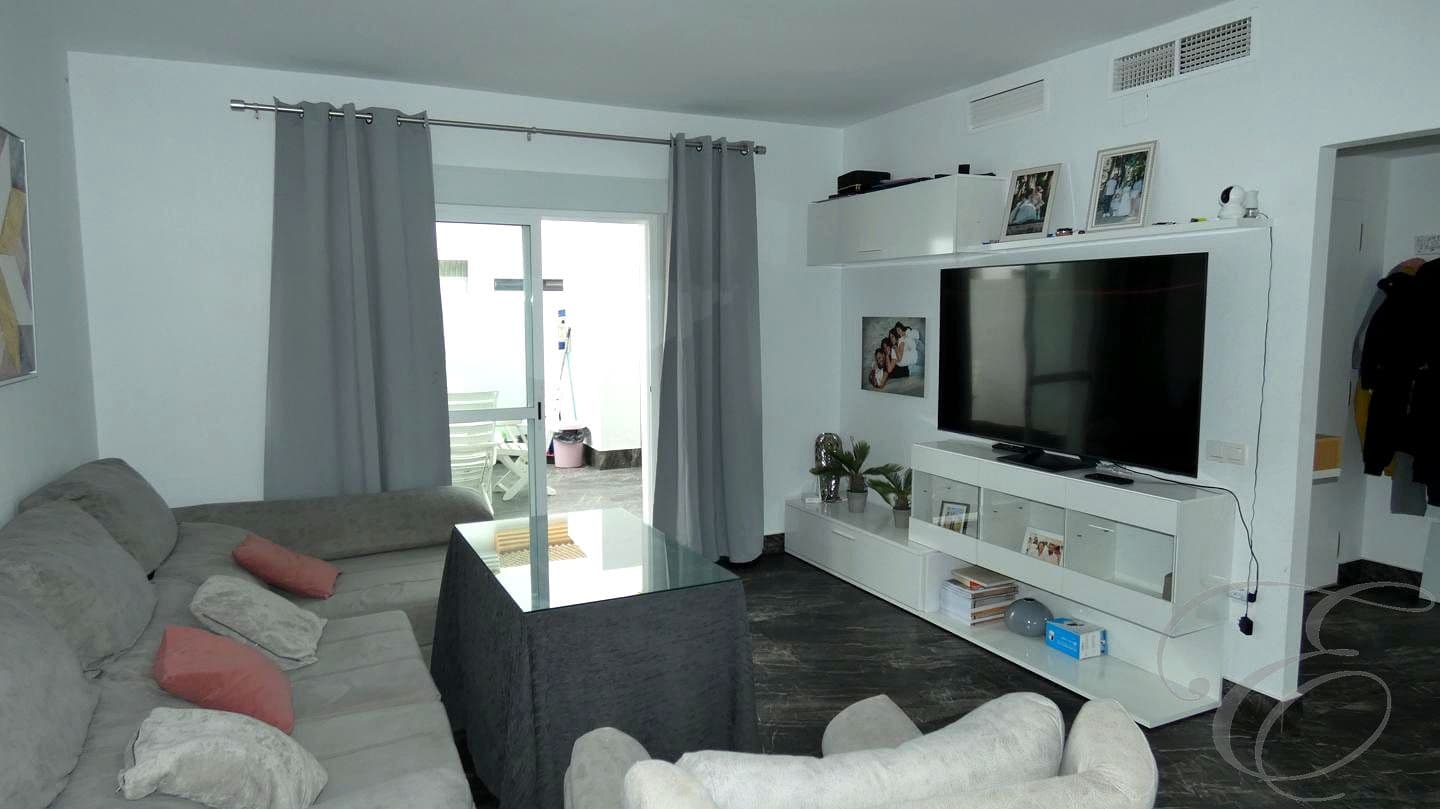 4 soveværelse Villa til salg i Villanueva de la Concepcion med garage - € 329.500 (Ref: 8863452)