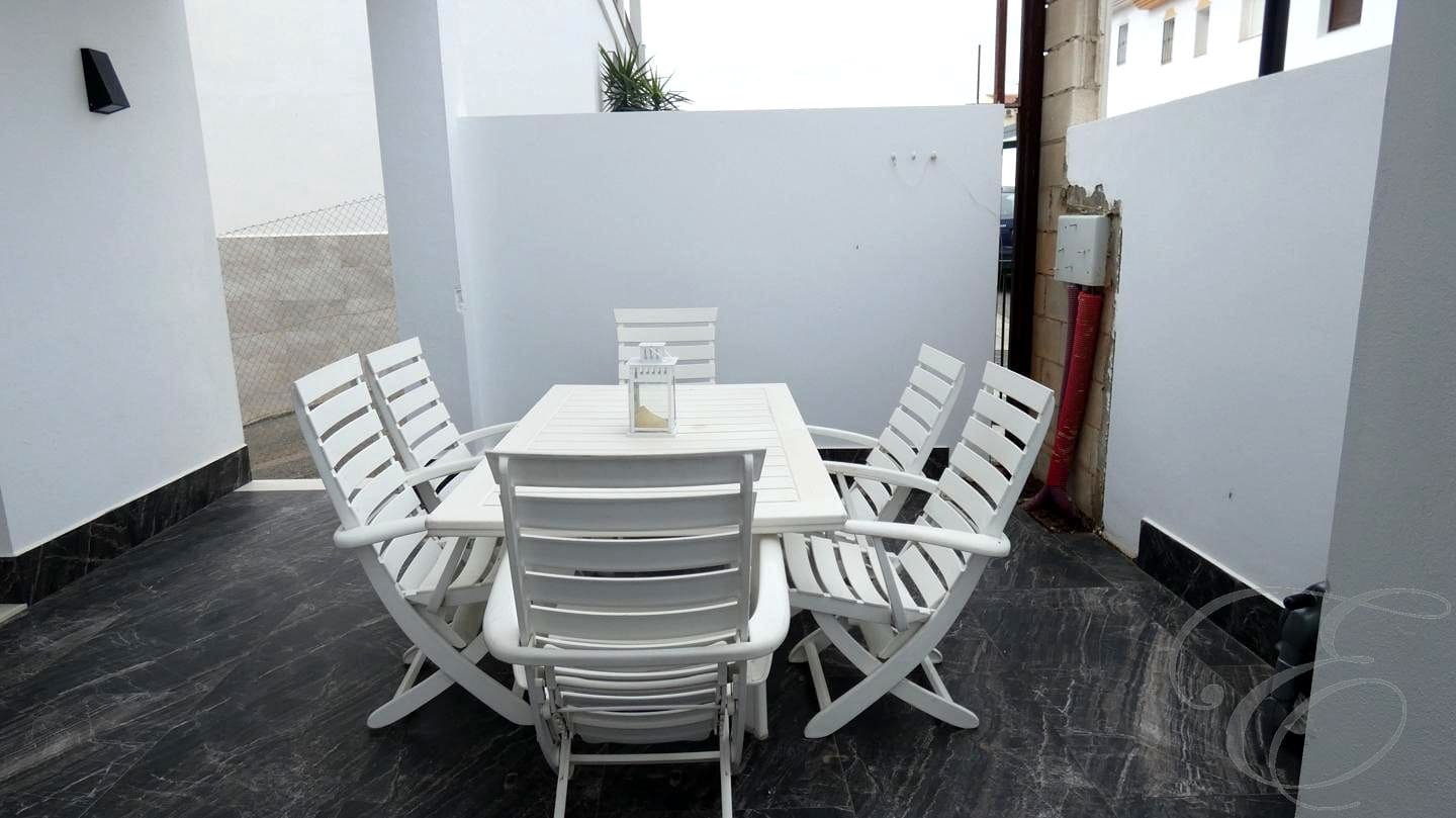 4 soveværelse Villa til salg i Villanueva de la Concepcion med garage - € 329.500 (Ref: 8863452)